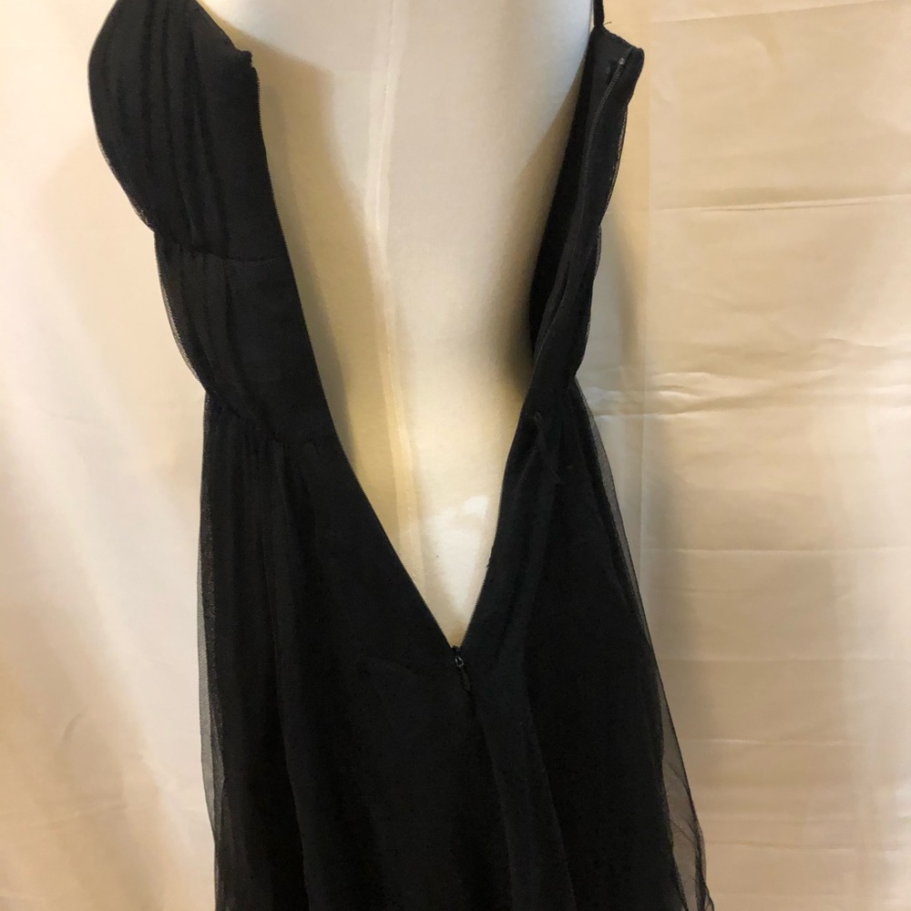 Banana republic black and tuelle silk dress. - Picture 5 of 7